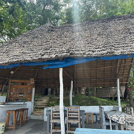 Maweni Beach Bungalows คิลินโดนี ภายนอก รูปภาพ