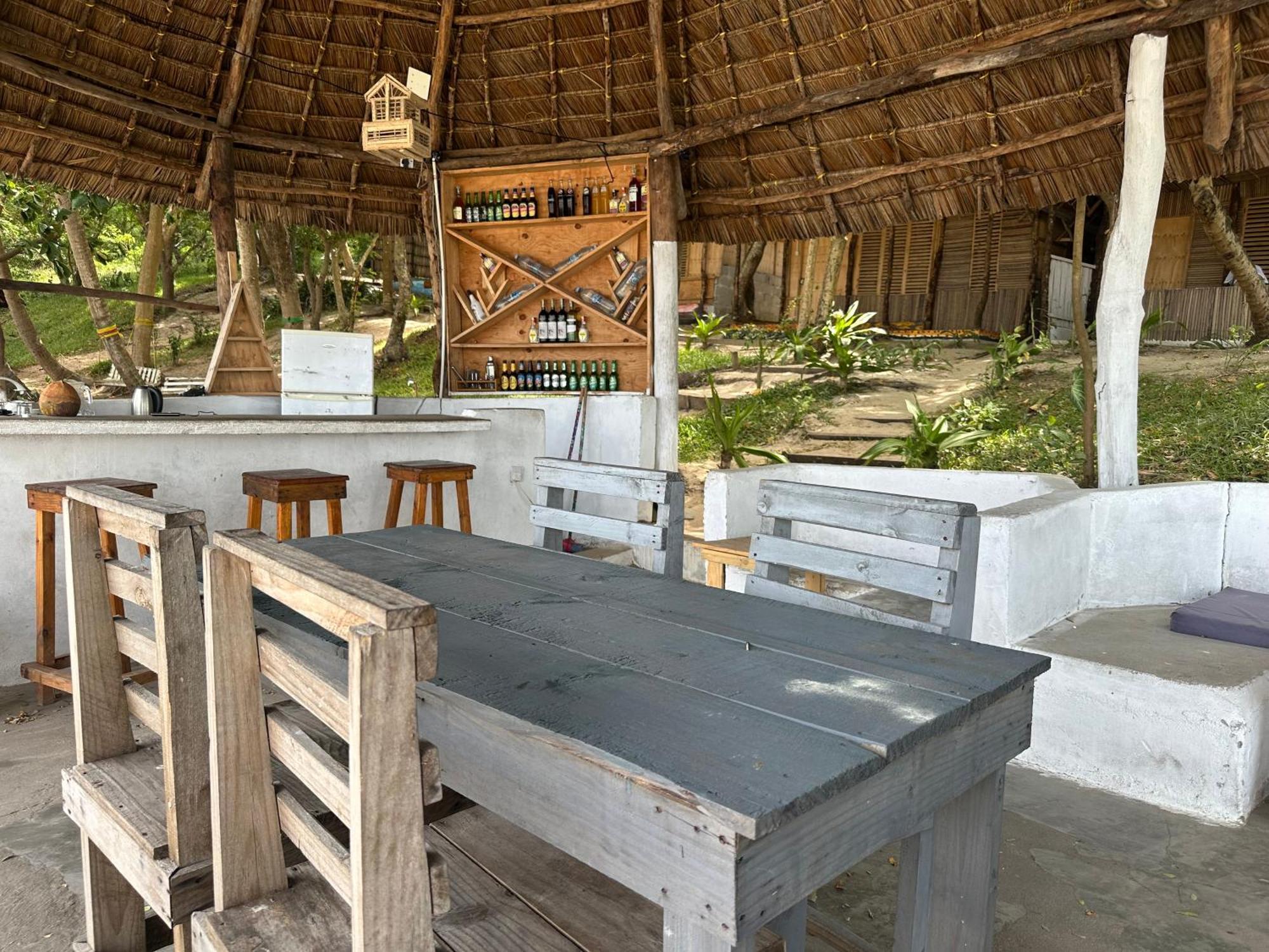 Maweni Beach Bungalows คิลินโดนี ภายนอก รูปภาพ