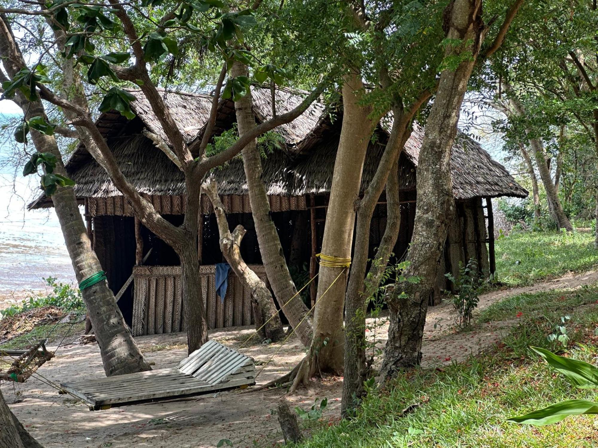 Maweni Beach Bungalows คิลินโดนี ภายนอก รูปภาพ